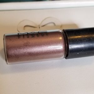 Mac loose pigment